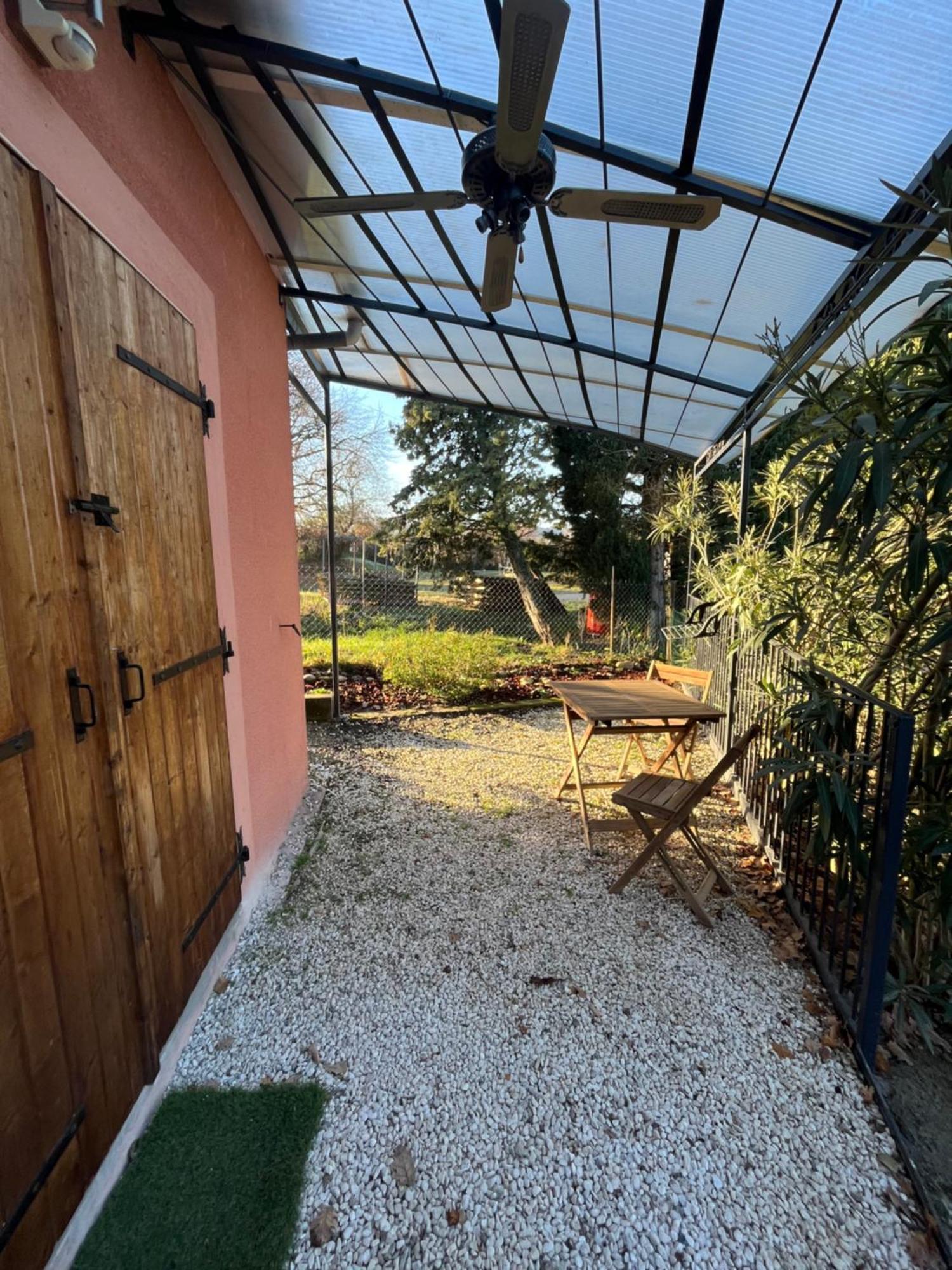 Studio Cosy Avec Climatisation Et Terrasse Malataverne Exterior foto